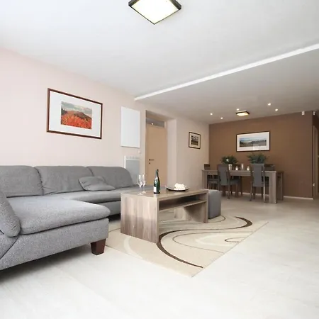 Apartment Wellness Simply Relax - Chopok- Privatna Virivka, Sauna